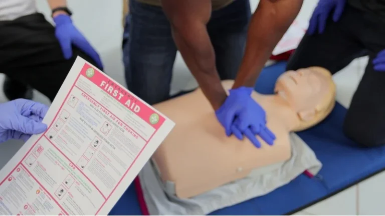 How First Aid Training Prepares You For Emergencies?